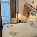 Old Town Hotel 3*