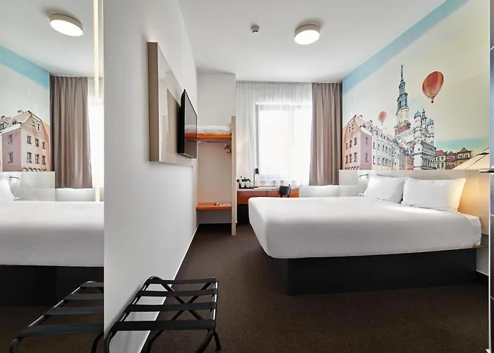 מלון Old Town פוזנן